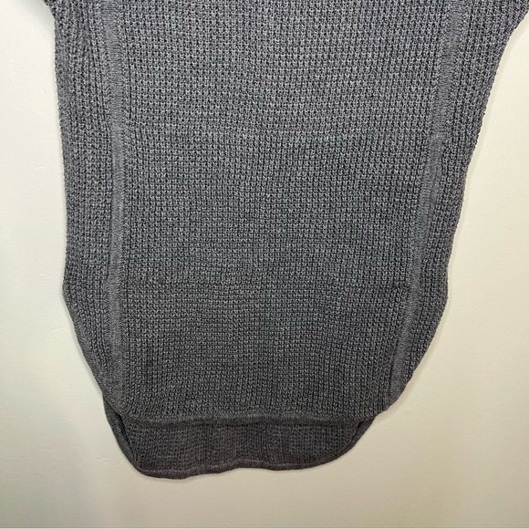 UGG Women's Gray Selby Short Sleeve Cowl Neck Pullover Sweater size XS - Picture 4 of 11